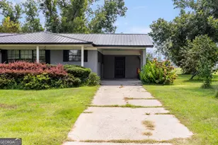 27 Patricia Ln, Hazlehurst, GA 31539 - Photo 2