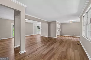 5038 Wingate Dr, Macon, GA 31210 - Photo 4