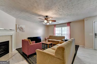 735 Castlebrooke Way, Lawrenceville, GA 30045 - Photo 10