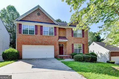 735 Castlebrooke Way, Lawrenceville, GA 30045 - Photo 2