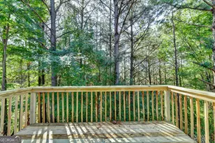 735 Castlebrooke Way, Lawrenceville, GA 30045 - Photo 18