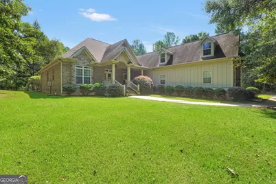 505 Crescent Drive, Forsyth, GA 31029 - Photo 2