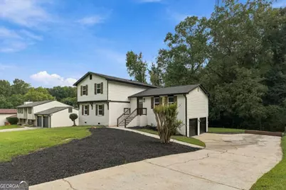 1001 Martin Road, Stone Mountain, GA 30088 - Photo 2