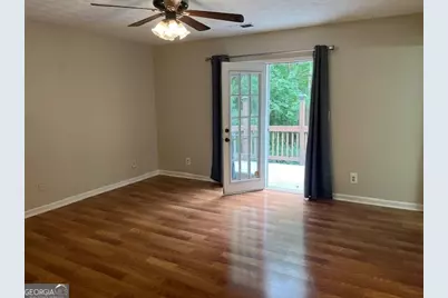 345 Little Creek Drive, Sharpsburg, GA 30277 - Photo 10