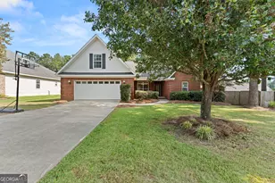204 Galloway St, Kathleen, GA 31047 - Photo 1