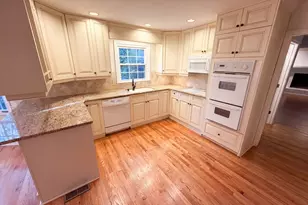 1127 Aurora Ct, Atlanta, GA 30338 - Photo 2
