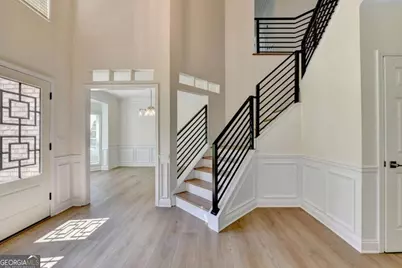 6336 Spring Lake Drive, Flowery Branch, GA 30542 - Photo 4