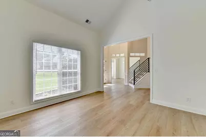 6336 Spring Lake Drive, Flowery Branch, GA 30542 - Photo 8