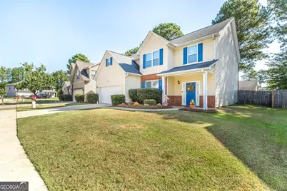 145 Back Cedar Lane, Warner Robins, GA 31093 - Photo 1