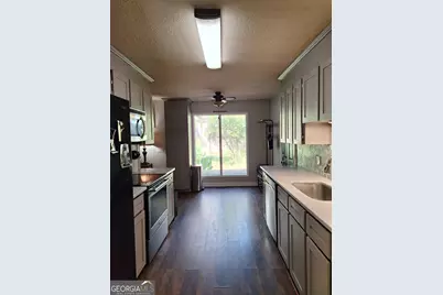 631 Todd Circle, Warner Robins, GA 31088 - Photo 6