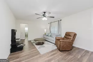 69 Liberty St, Hawkinsville, GA 31036 - Photo 10