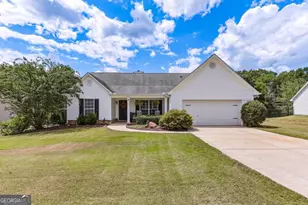 323 Tallassee Ln, Statham, GA 30666 - Photo 1