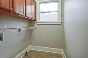 1338 Mercer Ave, East Point, GA 30344 - Photo 8