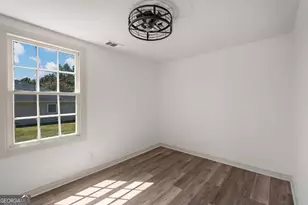 7833 Crescent Dr, Columbus, GA 31909 - Photo 10