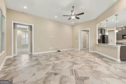 122 Cottonwood Circle, Peachtree City, GA 30269 - Photo 10
