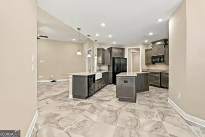 122 Cottonwood Circle, Peachtree City, GA 30269 - Photo 14
