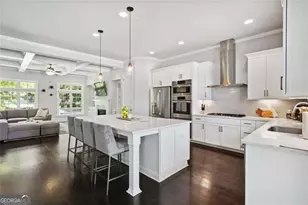 692 Drewry St NE, Atlanta, GA 30306 - Photo 10