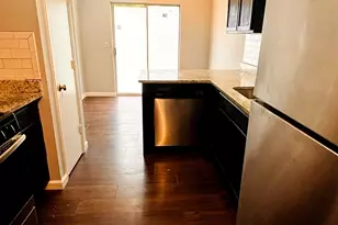 3393 Framingham Dr, Lithonia, GA 30038 - Photo 8