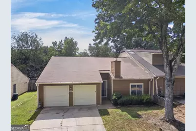 1555 Burnstone Drive, Stone Mountain, GA 30088 - Photo 2