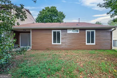 1555 Burnstone Drive, Stone Mountain, GA 30088 - Photo 22