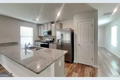 1092 Benfield Ridge West, Conyers, GA 30012 - Photo 4