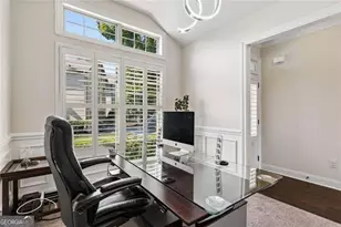 7290 Jamestown Dr, Alpharetta, GA 30005 - Photo 18