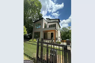 1140 Hubbard Street SW, Atlanta, GA 30310 - Photo 2
