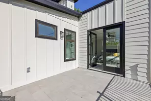 1140 Hubbard St SW, Atlanta, GA 30310 - Photo 28