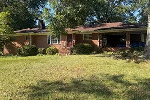 216 Forrest Ave, Thomaston, GA 30286 - Photo 1