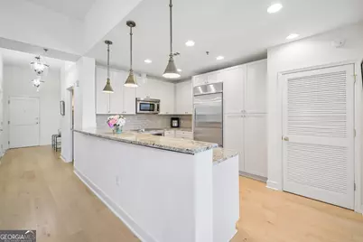 2795 Peachtree Road NE #405, Atlanta, GA 30305 - Photo 6