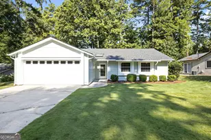 102 Quail Run, Peachtree City, GA 30269 - Photo 1