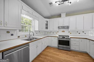 55 Berkshire Lane, Covington, GA 30016 - Photo 10