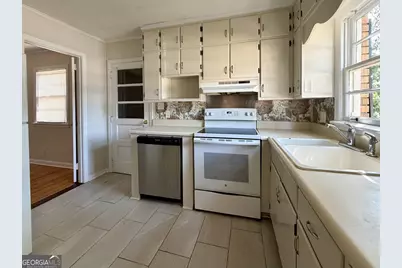 210 Oakhaven Avenue, Macon, GA 31204 - Photo 2