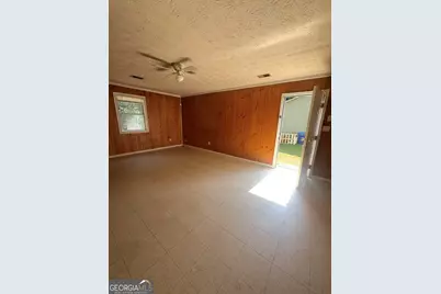 230 James Albert Johnson Avenue, Winder, GA 30680 - Photo 2