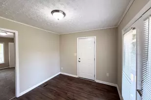 411 Pineland Rd SW, Mableton, GA 30126 - Photo 8