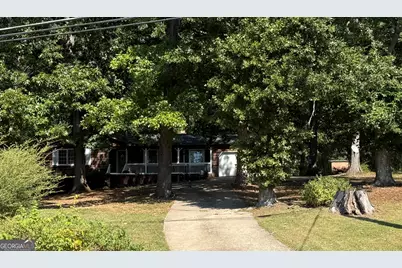 109 Genes Place, Lagrange, GA 30240 - Photo 4
