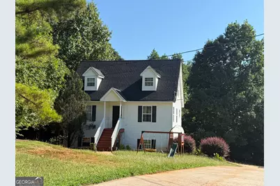109 Genes Place, Lagrange, GA 30240 - Photo 1