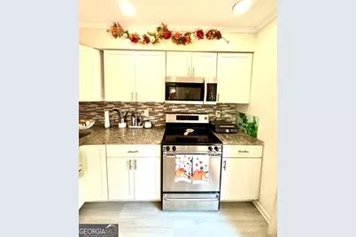 1014 Country Court, Lawrenceville, GA 30044 - Photo 10