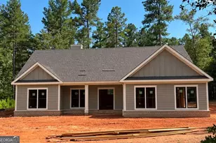 1044 Hornets Bridge Dr, Elberton, GA 30635 - Photo 1