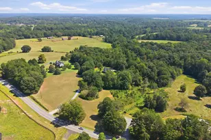 2952 Rock Creek Rd, Toccoa, GA 30577 - Photo 52