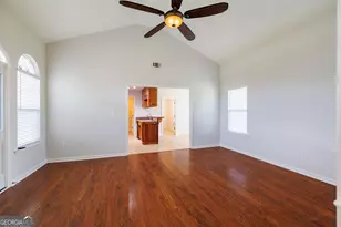 4952 Patton Dr, Valdosta, GA 31605 - Photo 4