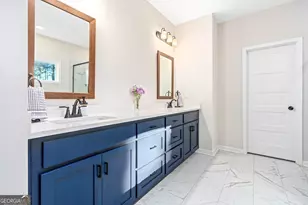 100 Dove Crk Ct, Lagrange, GA 30241 - Photo 14