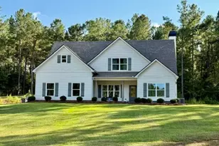 100 Dove Crk Ct, Lagrange, GA 30241 - Photo 2