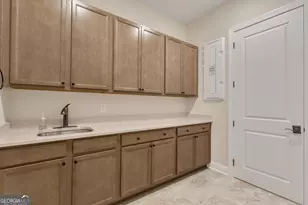 93 Club Cresswind Dr, Newnan, GA 30263 - Photo 14
