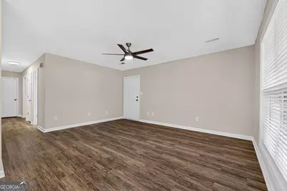 100/102 Bluebird Lane, Griffin, GA 30223 - Photo 10