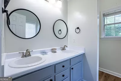 95 Otara Woods Drive, Newnan, GA 30263 - Photo 18
