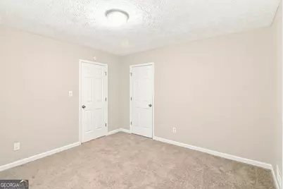 135 N Creek Trail, Jonesboro, GA 30238 - Photo 10