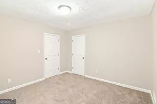 135 N Creek Trail, Jonesboro, GA 30238 - Photo 10