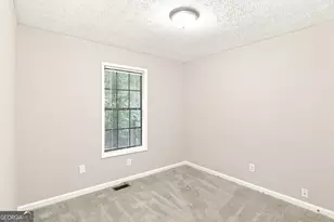 135 N Creek Trail, Jonesboro, GA 30238 - Photo 16