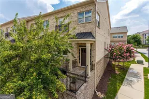745 Fountainhead Ln, Atlanta, GA 30324 - Photo 1